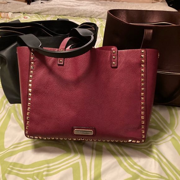 Steve Madden Handbags - Sold🔴🔴Preowned Tote bundle